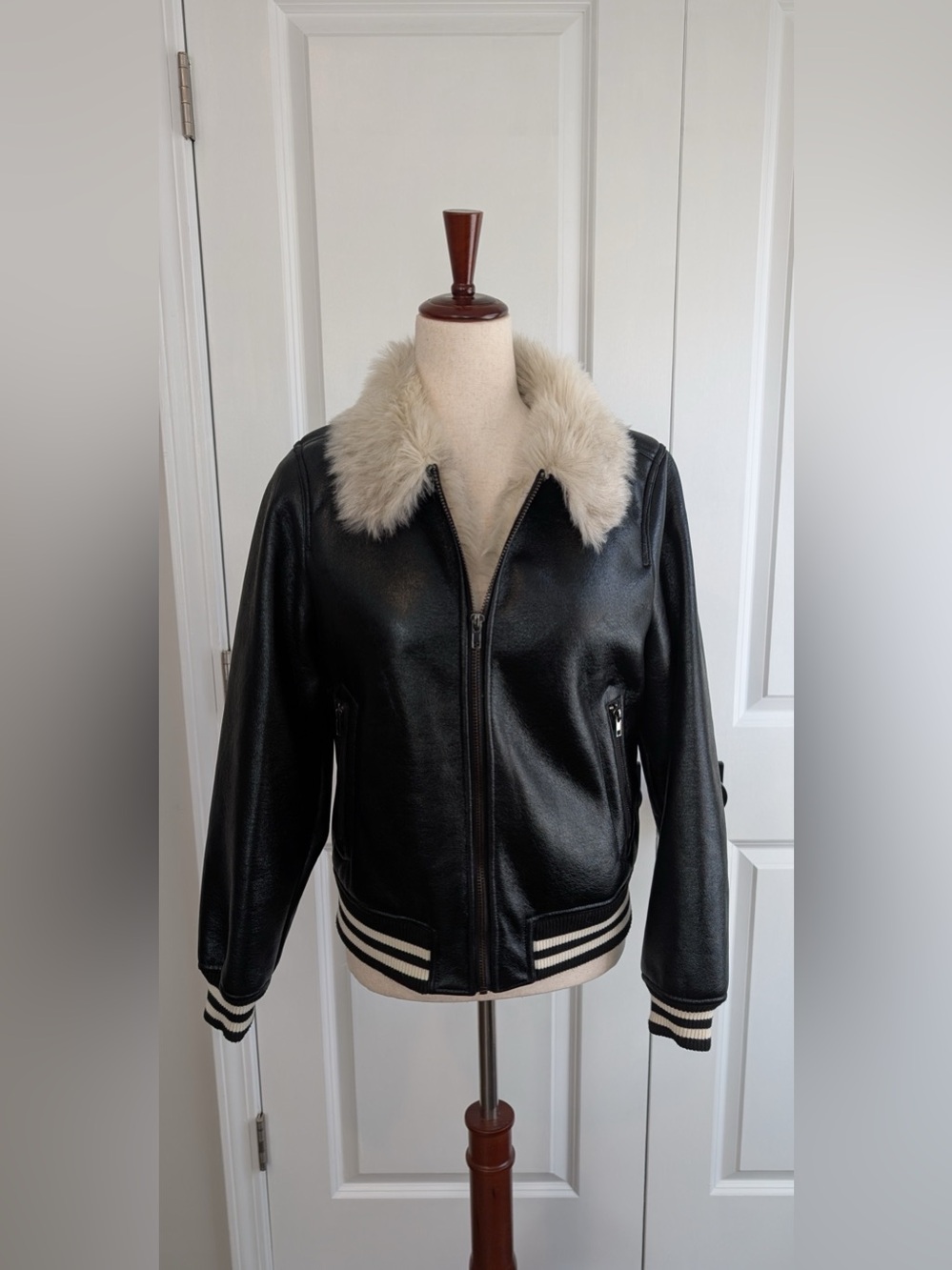 MOTHER Women’s The Faux Fur Moto Jacket Whiskey Lullaby Size Small
